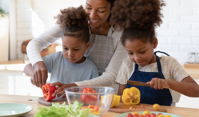 Préparer un bar à salades-repas en 4 étapes faciles